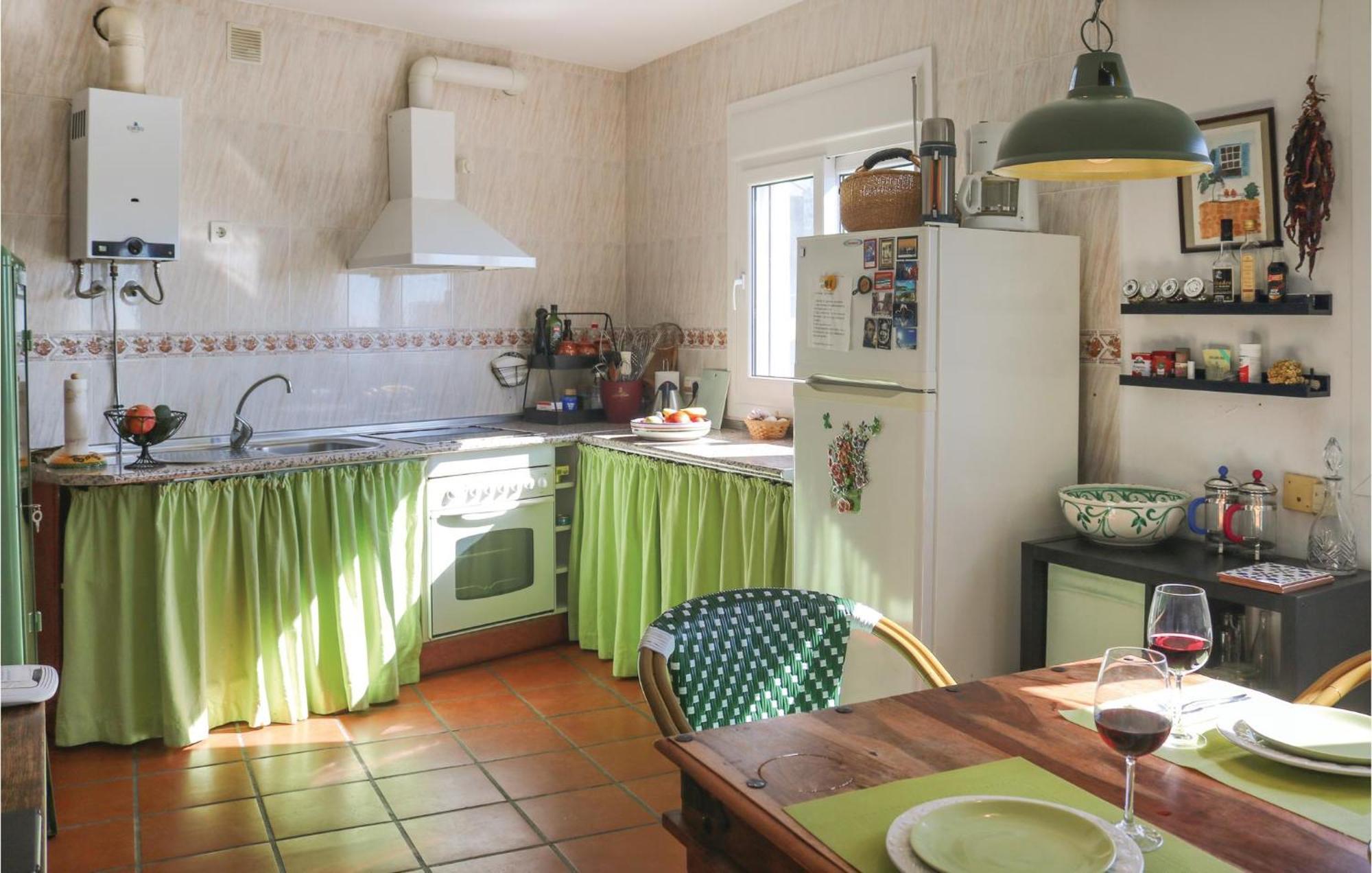 Nice Home In Canillas De Albaida With Wifi エクステリア 写真