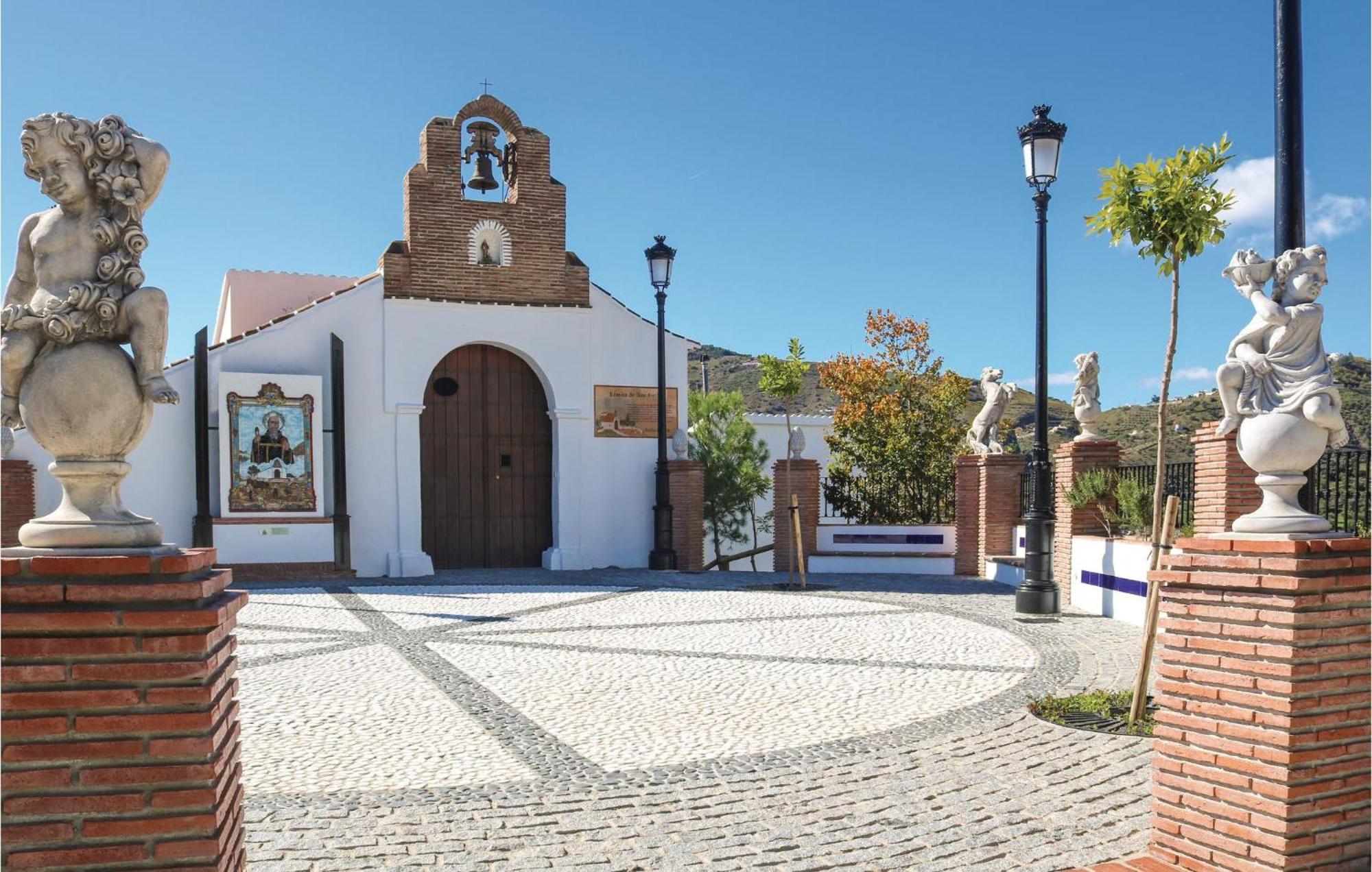 Nice Home In Canillas De Albaida With Wifi エクステリア 写真